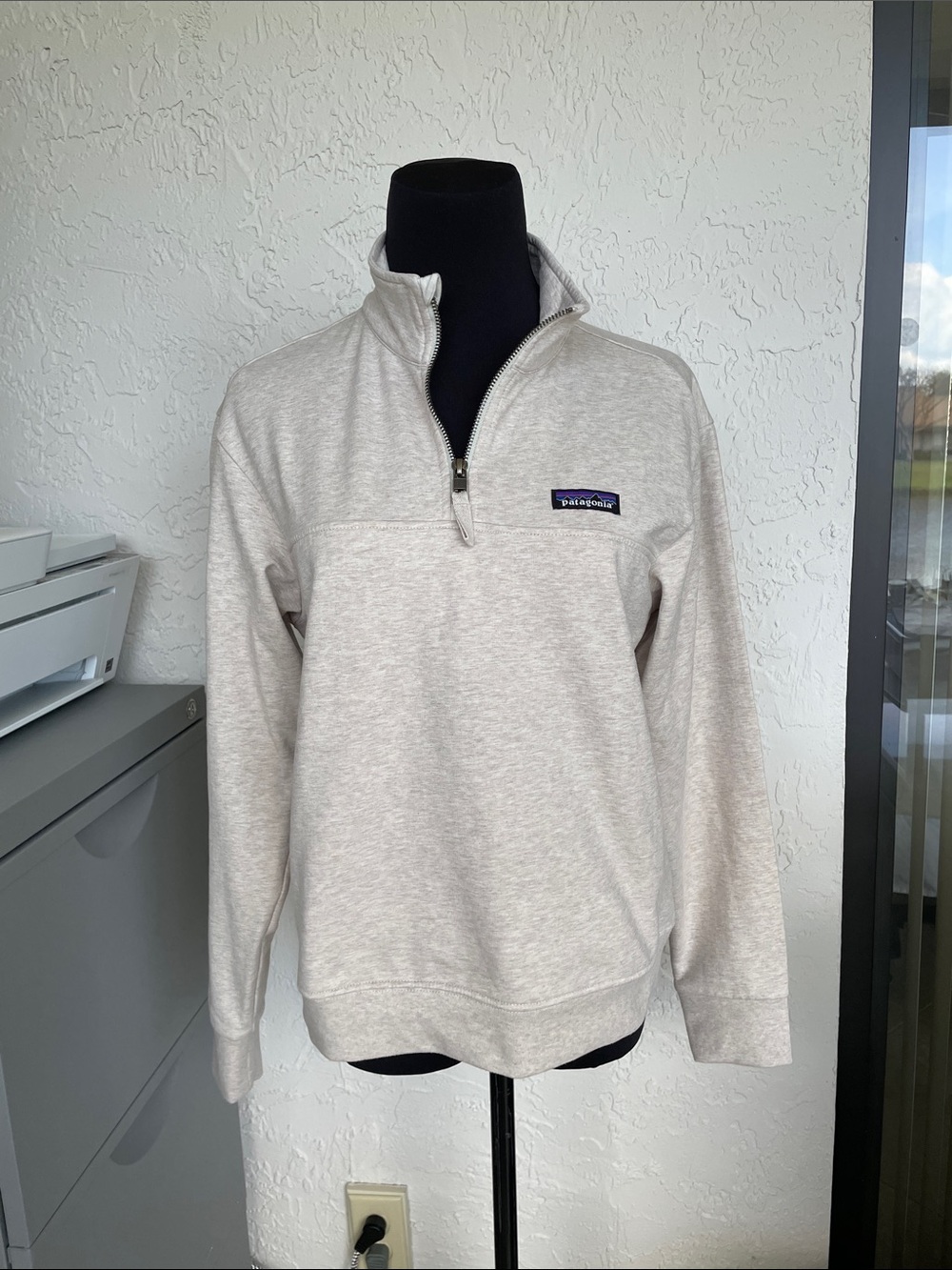 Patagonia Men's Light Heather Beige Quarter-Zip Pullover